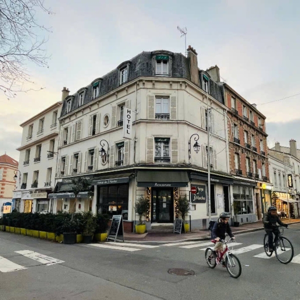 Privatisation - L'Auberge Des Trois Marches - restaurant LE VESINET - Montesson Restaurant
